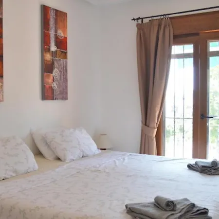 Villamartin, Lovely 2 Bed House, Short Walk To The Plaza. Orihuela Exterior photo